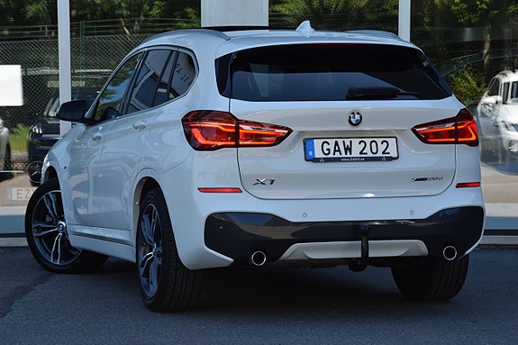 BMW X1 5 of 5