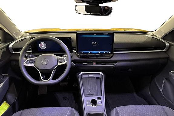 Volkswagen T-Roc 7 of 8