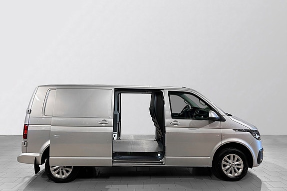 Volkswagen Transporter 3 of 5
