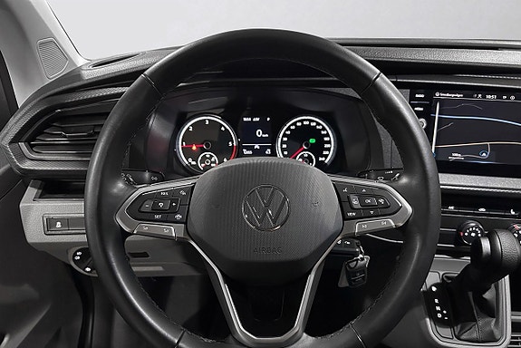 Volkswagen Transporter 15 of 25