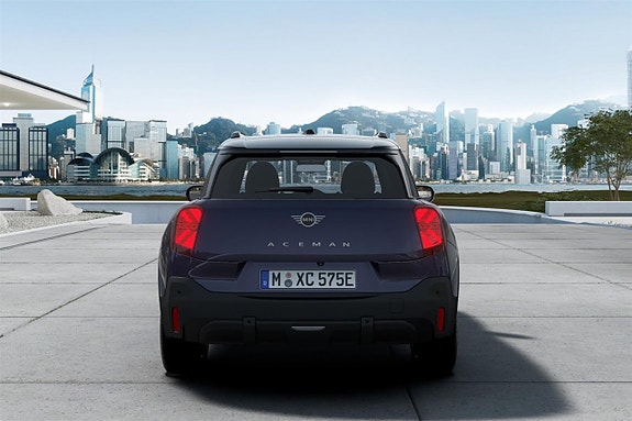 MINI Aceman E 8 of 13