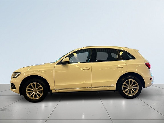 Audi Q5 4 of 5