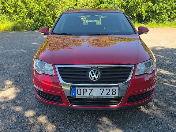 Volkswagen Passat 3 of 5