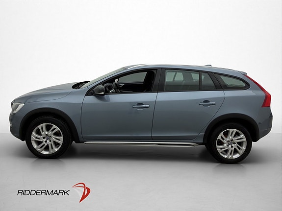 Volvo V60 Cross Country 5 of 5