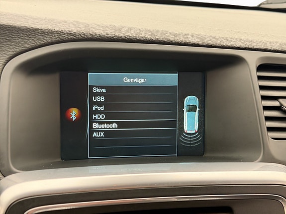 Volvo V60 Cross Country 19 of 30