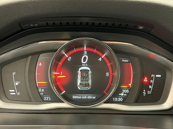 Volvo V60 Cross Country 16 of 30