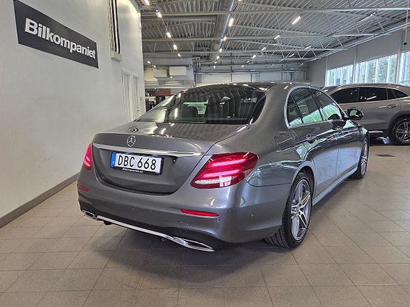 Mercedes-Benz E220 d 5 of 5