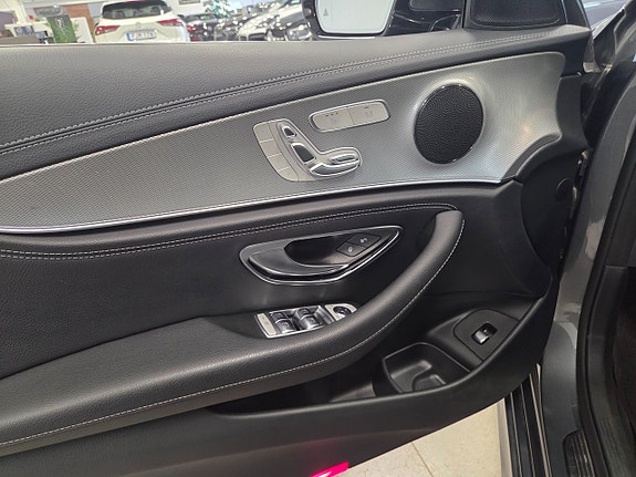 Mercedes-Benz E220 d 12 of 17
