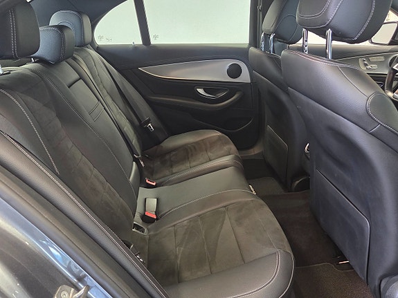 Mercedes-Benz E220 d 9 of 17