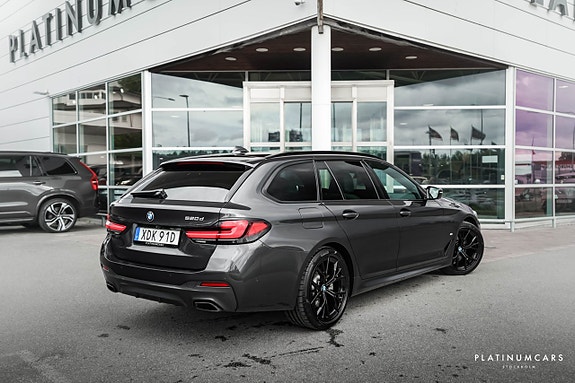 BMW 520d 2 of 5