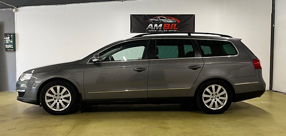 Volkswagen Passat 2 of 5