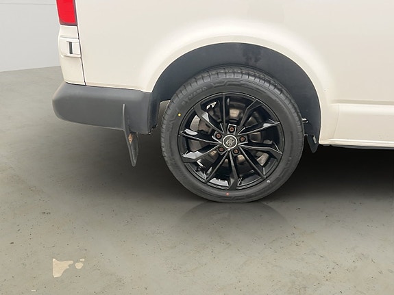 Volkswagen Transporter 27 of 29