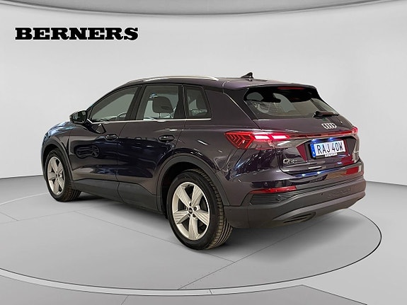 Audi Q4 Sportback e-tron 3 of 5
