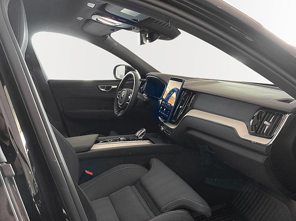 Volvo XC60 5 of 18