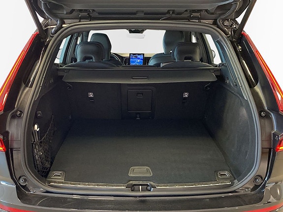 Volvo XC60 20 of 24