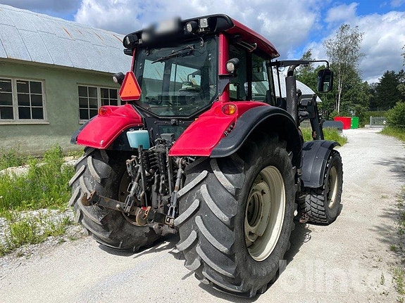 Traktor med lastare Valtra T163 välutrustad 4 of 5