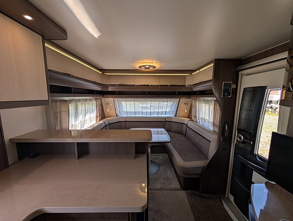 Hobby 660 WFC PRESTIGE 4 of 18