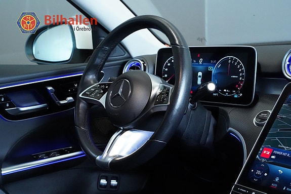 Mercedes-Benz C300 19 of 30