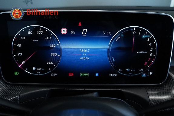 Mercedes-Benz C300 22 of 30