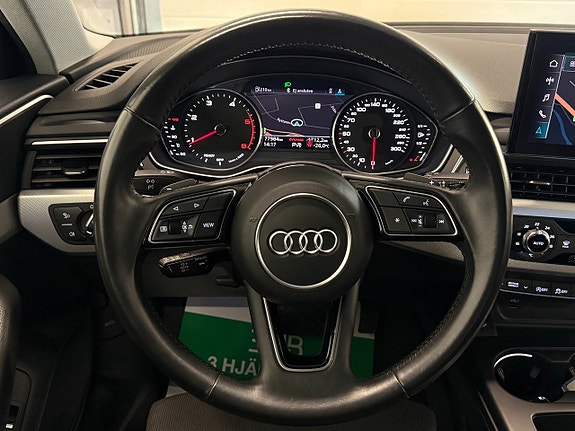 Audi A4 10 of 19