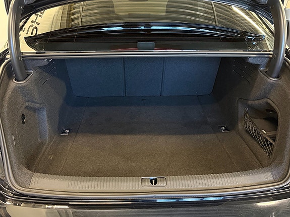 Audi A4 19 of 19