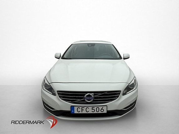 Volvo S60 2 of 5