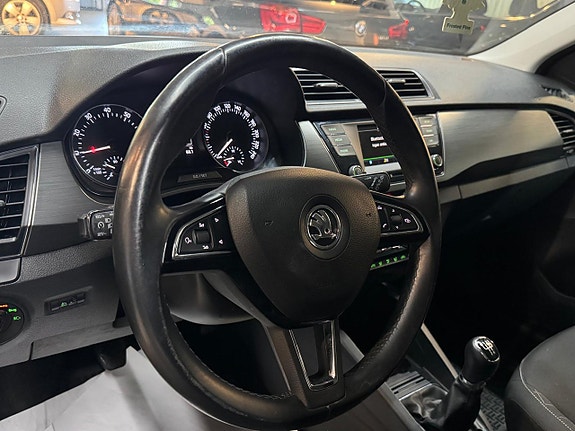 Skoda Fabia 9 of 15