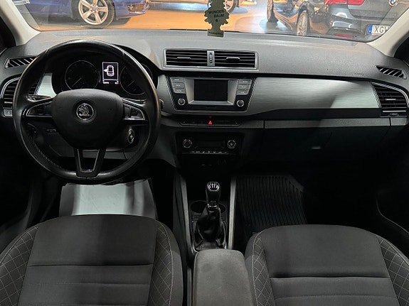 Skoda Fabia 6 of 15
