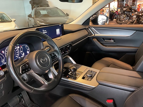 Mazda CX-60 8 of 14