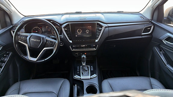 Isuzu D-max 4 of 5