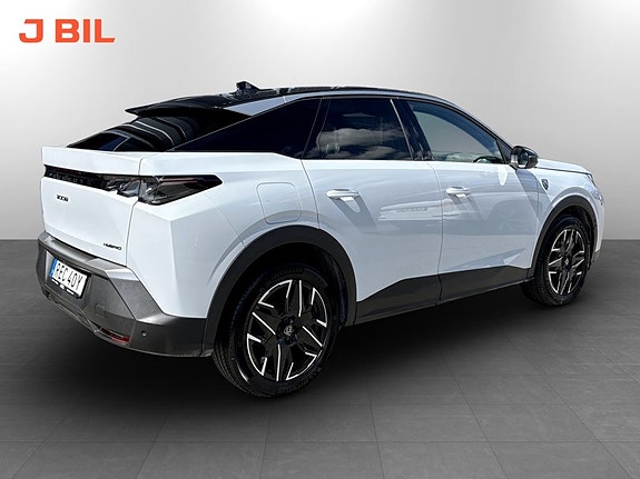 Peugeot 3008 3 of 5