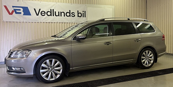 Volkswagen Passat 2 of 5