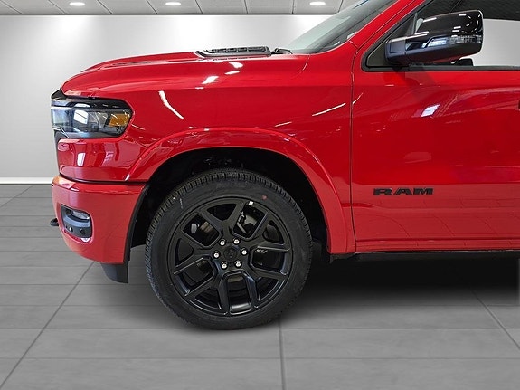 Dodge RAM 1500 4 of 5