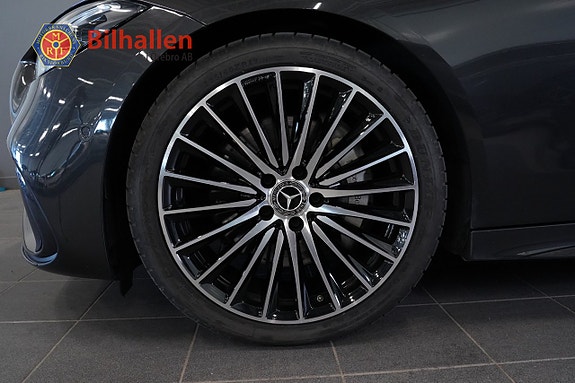Mercedes-Benz C300 d 4 of 30