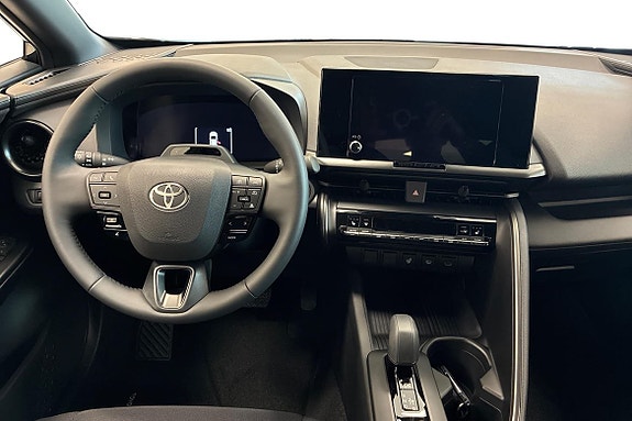 Toyota C-HR 8 of 18
