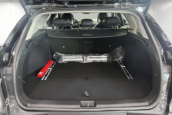 Kia K4 6 of 26