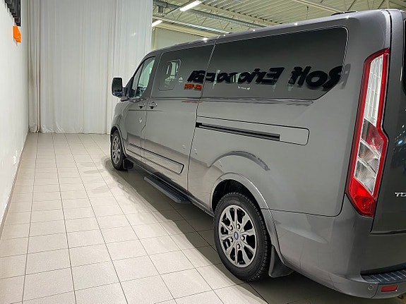 Ford Custom Tourneo 4 of 10