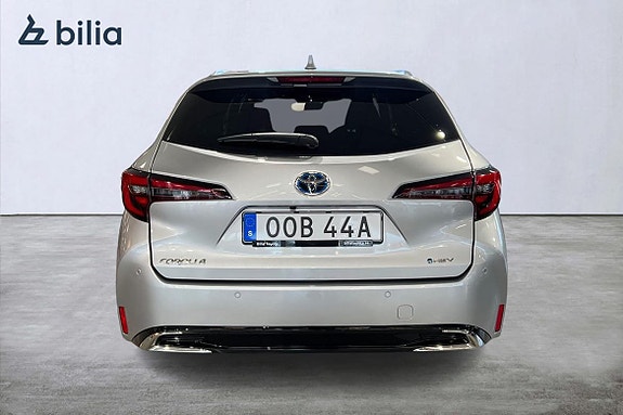 Toyota Corolla 5 of 21