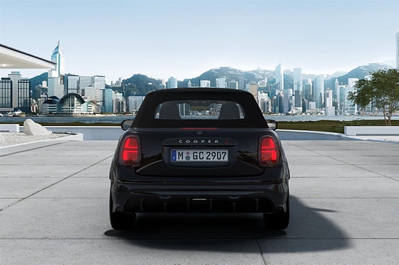 MINI Cooper S 9 of 13
