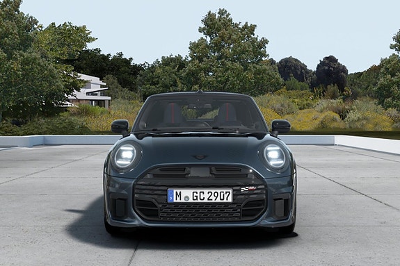 MINI Cooper S 5 of 5