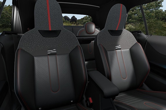 MINI Cooper S 11 of 13