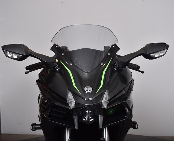 Kawasaki H2 SX / SCORPION LJUDDÄMPARE / NYA DÄCK 17 of 17