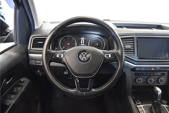Volkswagen Amarok 2 of 5