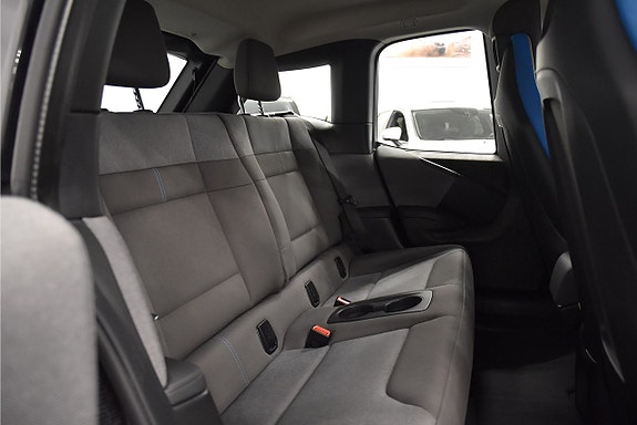 BMW i3s 13 of 17