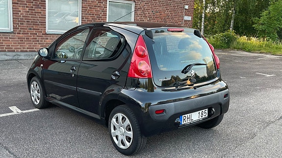 Peugeot 107 5 of 5