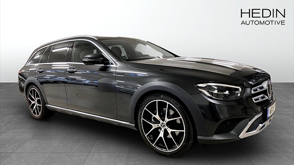 Mercedes-Benz E220 d 3 of 5