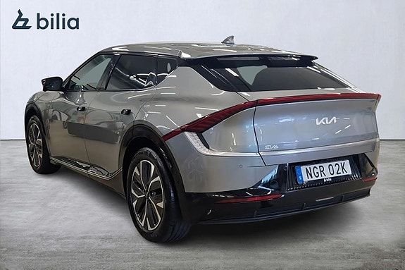 Kia EV6 3 of 5