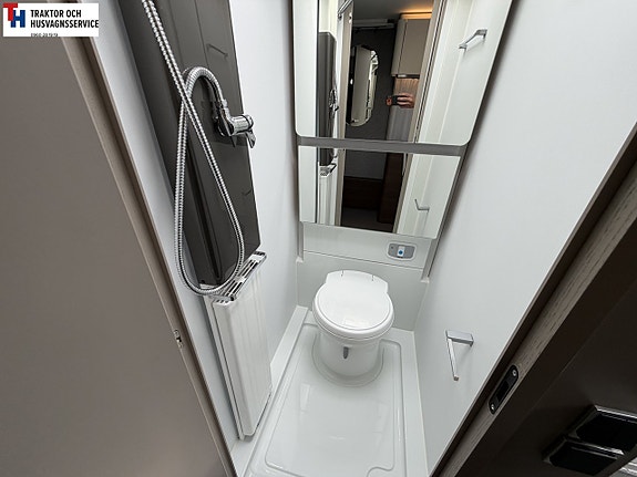 Adria ALPINA 663 UK i mycket fint skick -22 14 of 21