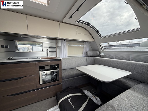 Adria ALPINA 663 UK i mycket fint skick -22 8 of 21