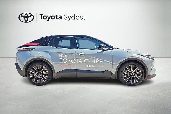 Toyota C-HR 17 of 21